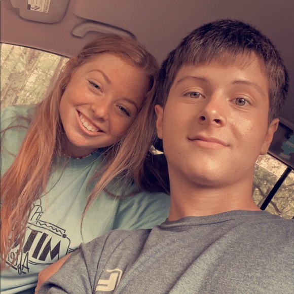 Meet your Posher, Josie - Picture 2 of 5